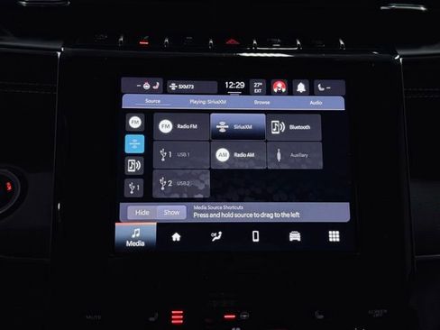 Used 2023 Jeep Grand Cherokee Altitude image 32