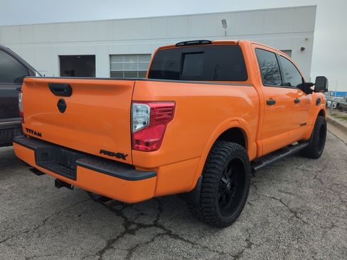 Used 2017 Nissan Titan PRO-4X image 3