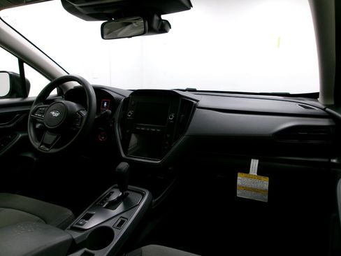Used 2025 Subaru Crosstrek 2.0i AWD/4WD image 3