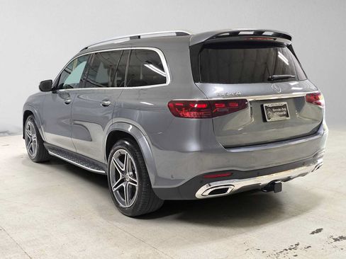 Used 2026 Mercedes-Benz GLS 450 4MATIC image 5