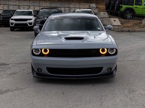 Used 2022 Dodge Challenger R/T w/ Plus Package image 2