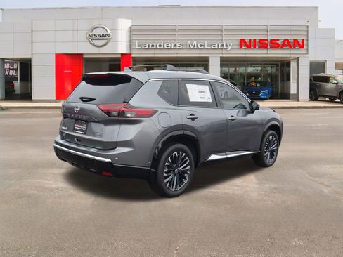 New 2026 Nissan Rogue Platinum image 3
