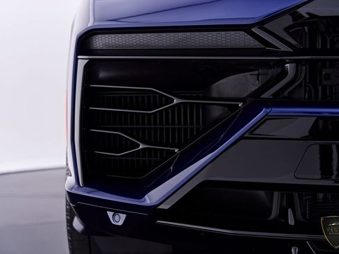Used 2026 Lamborghini Urus SE AWD/4WD image 20