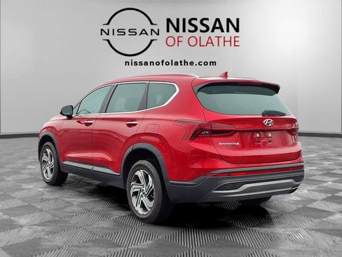 Used 2023 Hyundai Santa Fe SEL image 3