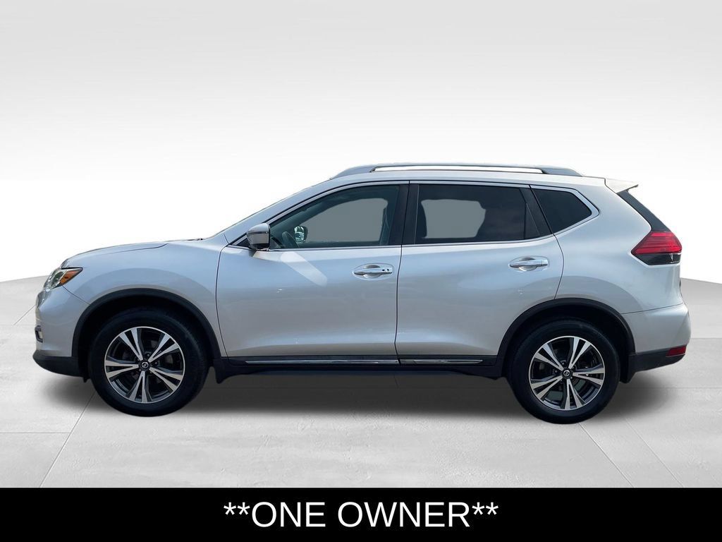 Used 2017 Nissan Rogue SL w/ SL Premium Package AWD/4WD image 3