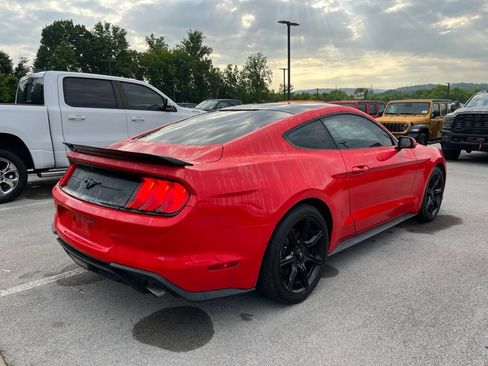 Used 2018 Ford Mustang Coupe w/ Black Accent Pkg RWD image 3