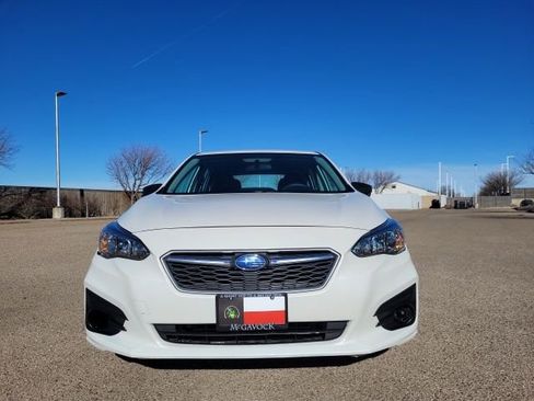 Used 2018 Subaru Impreza 2.0i image 3