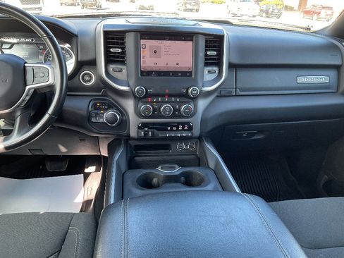 Used 2022 RAM 1500 Big Horn AWD/4WD image 12