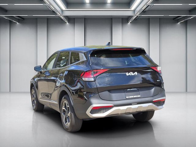 Certified 2025 Kia Sportage LX AWD/4WD image 8
