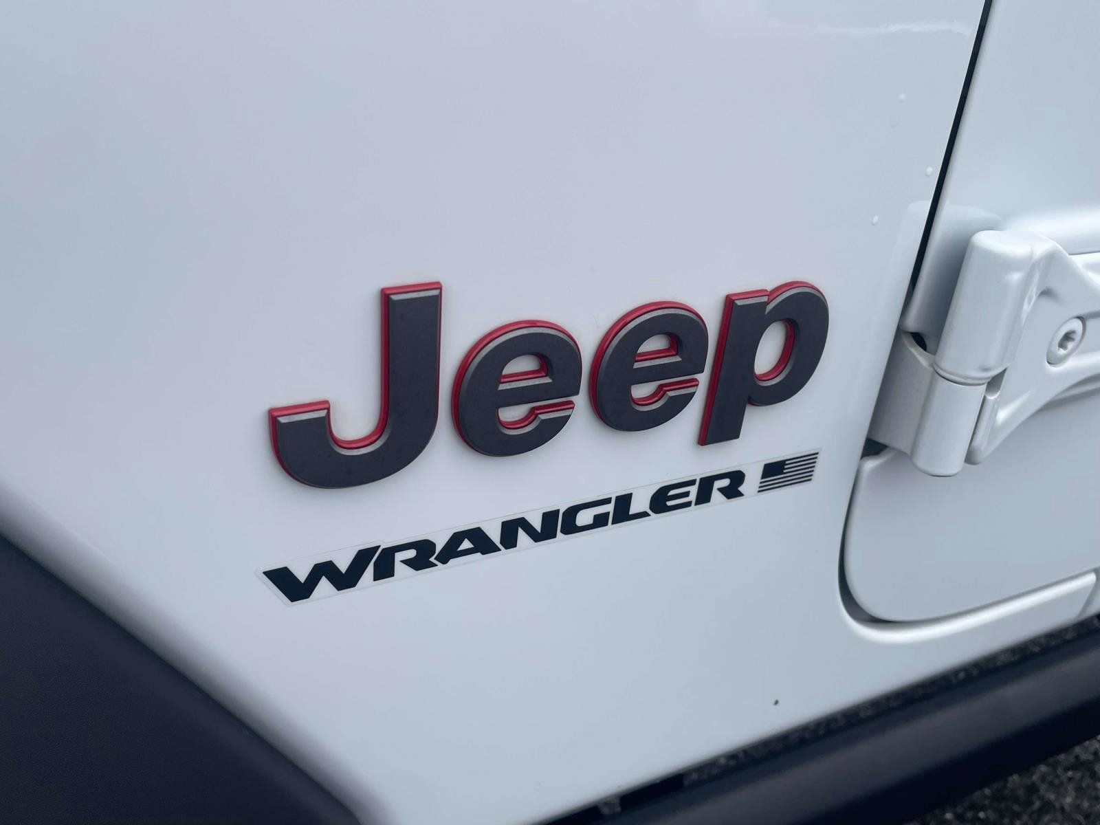 Used 2026 Jeep Wrangler Unlimited Rubicon AWD/4WD image 11
