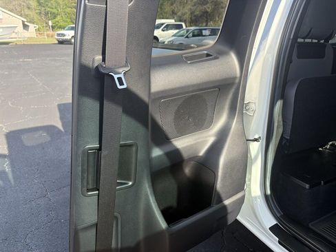 Used 2022 Toyota Tacoma SR5 w/ Technology Package image 21