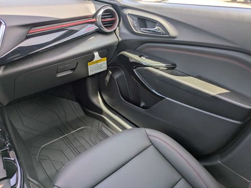 New 2026 Chevrolet Trax RS w/ Driver Confidence Package FWD image 10