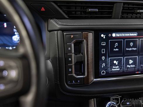 Used 2023 GMC Yukon XL Denali Ultimate w/ LPO, Floor Liner Package image 29