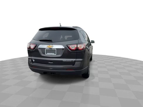 Used 2015 Chevrolet Traverse LT w/ Style and Technology Package AWD/4WD image 7
