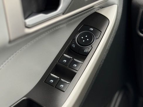 Used 2023 Ford Explorer XLT w/ Equipment Group 202A image 26