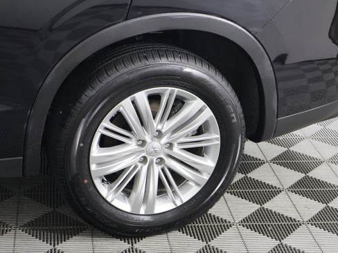 Used 2025 Mitsubishi Outlander ES image 48