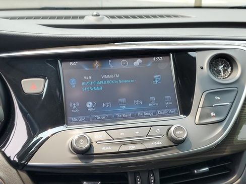 Used 2020 Buick Envision Essence AWD/4WD image 14