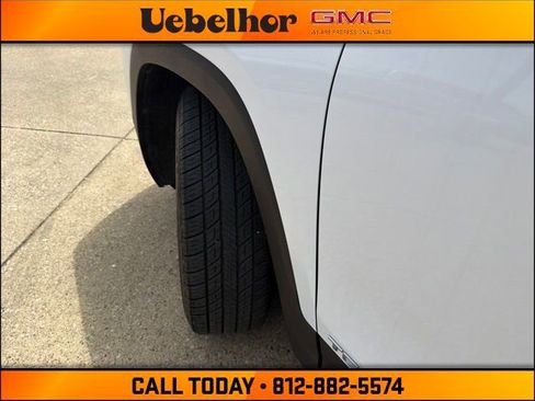 Used 2021 GMC Terrain SLT AWD/4WD image 7