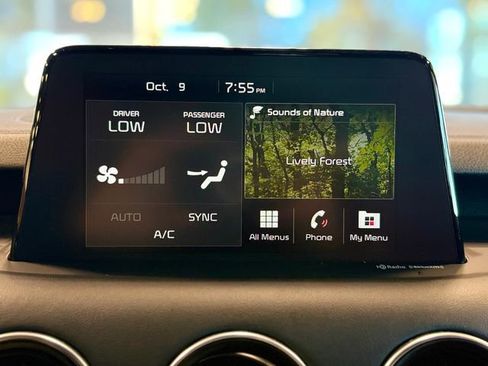 Used 2021 Kia Stinger GT2 image 30