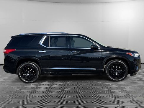 Used 2020 Chevrolet Traverse Premier w/ LPO, Blackout Package image 2