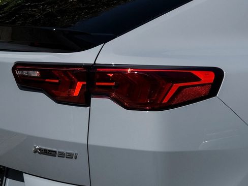 New 2026 BMW X2 xDrive28i w/ Technology Package image 7