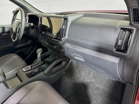 New 2026 Nissan Frontier SV w/ All-Weather Content Package AWD/4WD image 27