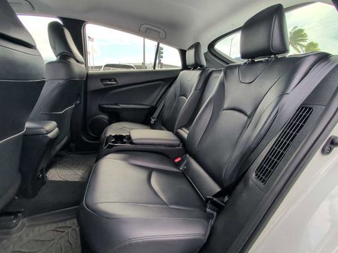 Used 2017 Toyota Prius Prime Advanced image 24