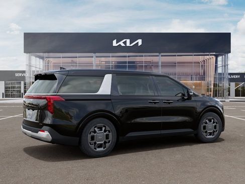 New 2026 Kia Carnival EX FWD image 4