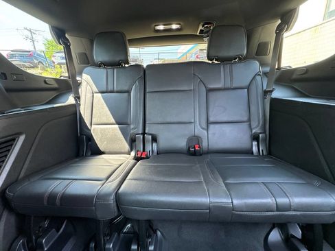 Used 2021 Chevrolet Tahoe RST w/ Luxury Package AWD/4WD image 20