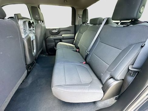Used 2019 Chevrolet Silverado 1500 Custom w/ Custom Value Package AWD/4WD image 24