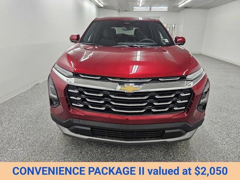 New 2026 Chevrolet Equinox LT w/ Convenience Package II FWD image 2