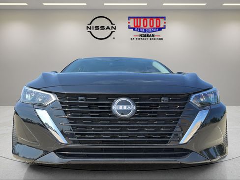 Certified 2025 Nissan Sentra SV FWD image 6