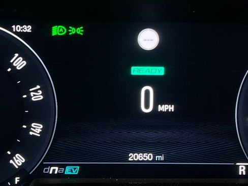 Used 2024 Alfa Romeo Tonale Ti image 16