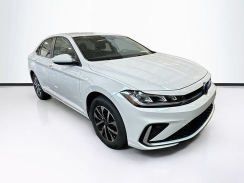 Used 2025 Volkswagen Jetta S FWD image 3