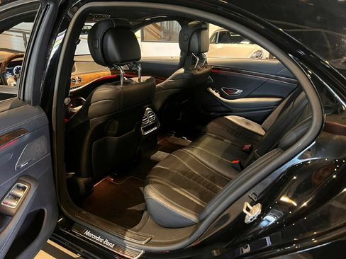 Used 2016 Mercedes-Benz S 550 4MATIC Sedan image 24