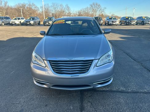 Used 2013 Chrysler 200 Touring image 8
