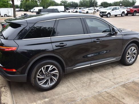 Used 2024 Lincoln Corsair FWD w/ Equipment Group 101A image 5