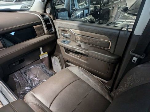 Used 2025 RAM 3500 Longhorn AWD/4WD image 14