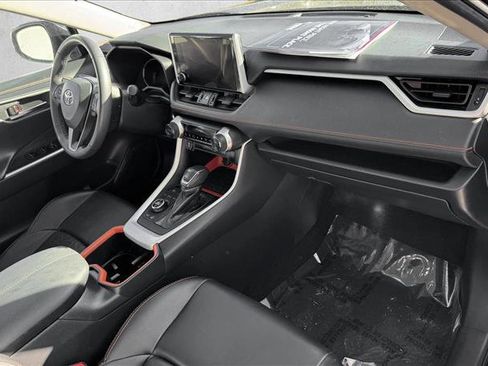 Used 2024 Toyota RAV4 Adventure image 20