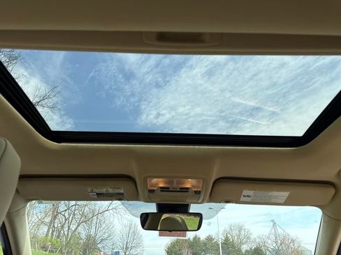 Used 2018 Toyota Highlander Limited image 22