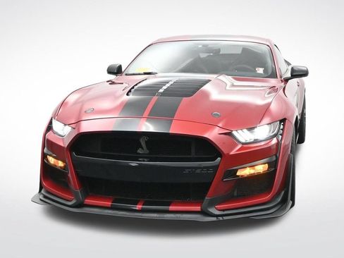 Used 2020 Ford Mustang Shelby GT500 w/ Technology Package RWD image 2