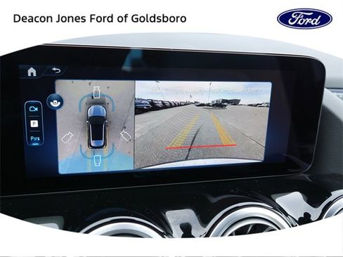 Used 2025 Mercedes-Benz GLA 250 image 27