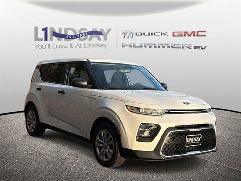 Used 2020 Kia Soul LX image 1