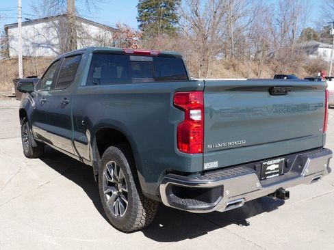 New 2026 Chevrolet Silverado 1500 LT w/ Z71 Off-Road Package AWD/4WD image 5