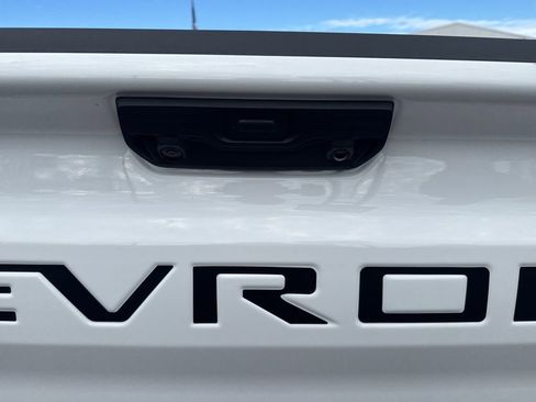 Used 2025 Chevrolet Silverado 1500 Custom w/ Turbomax Blackout Package image 27