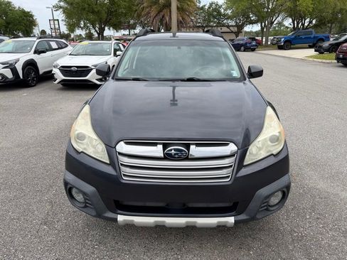 Used 2013 Subaru Outback 2.5i Limited AWD/4WD image 13