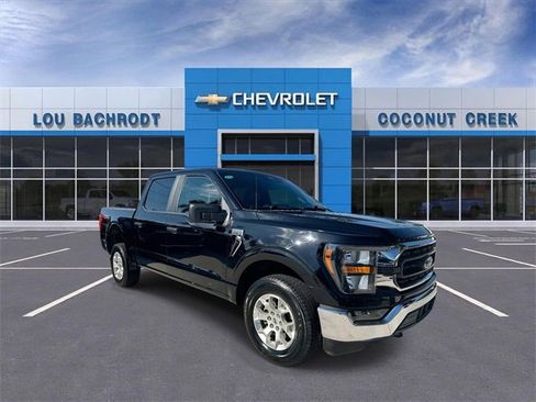 Used 2023 Ford F150 XLT image 2