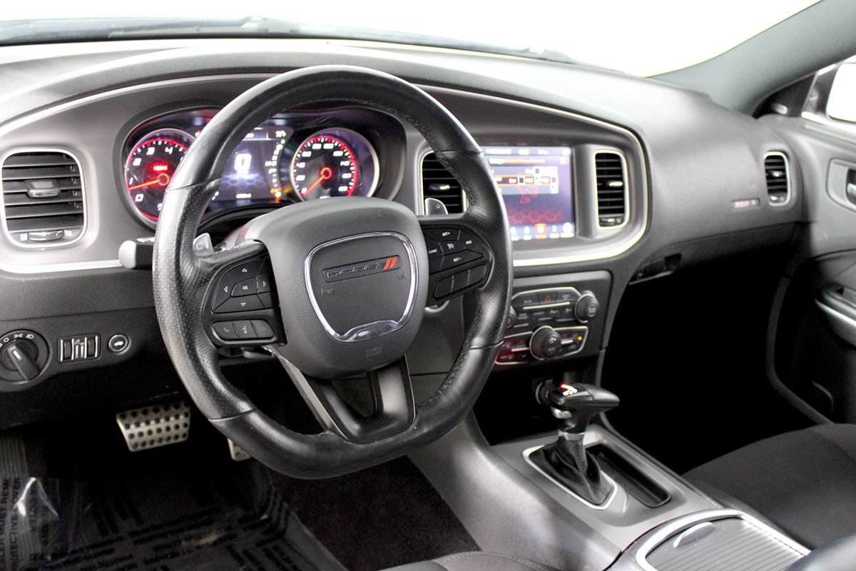 Used 2022 Dodge Charger Scat Pack RWD image 5