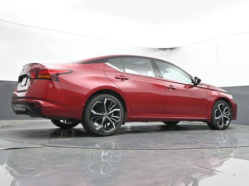 Used 2024 Nissan Altima 2.5 SR w/ SR Premium Package image 53