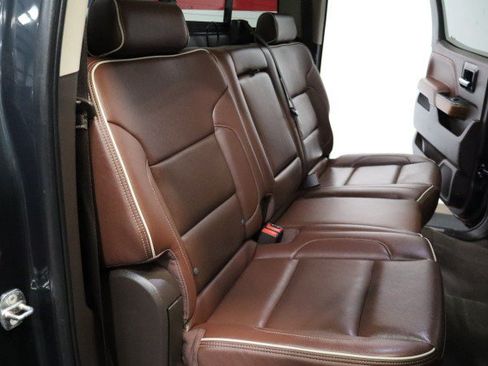 Used 2018 Chevrolet Silverado 1500 High Country AWD/4WD image 10